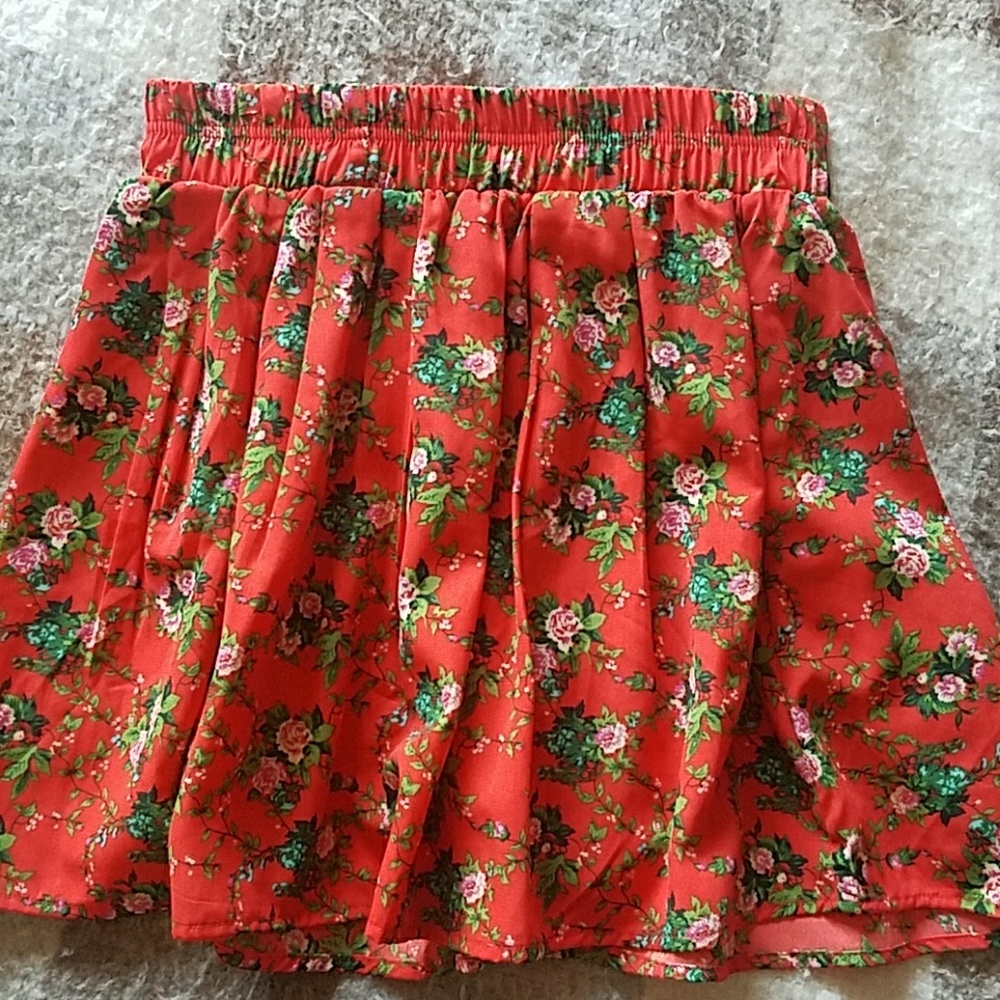 Forever 21 floral skirt